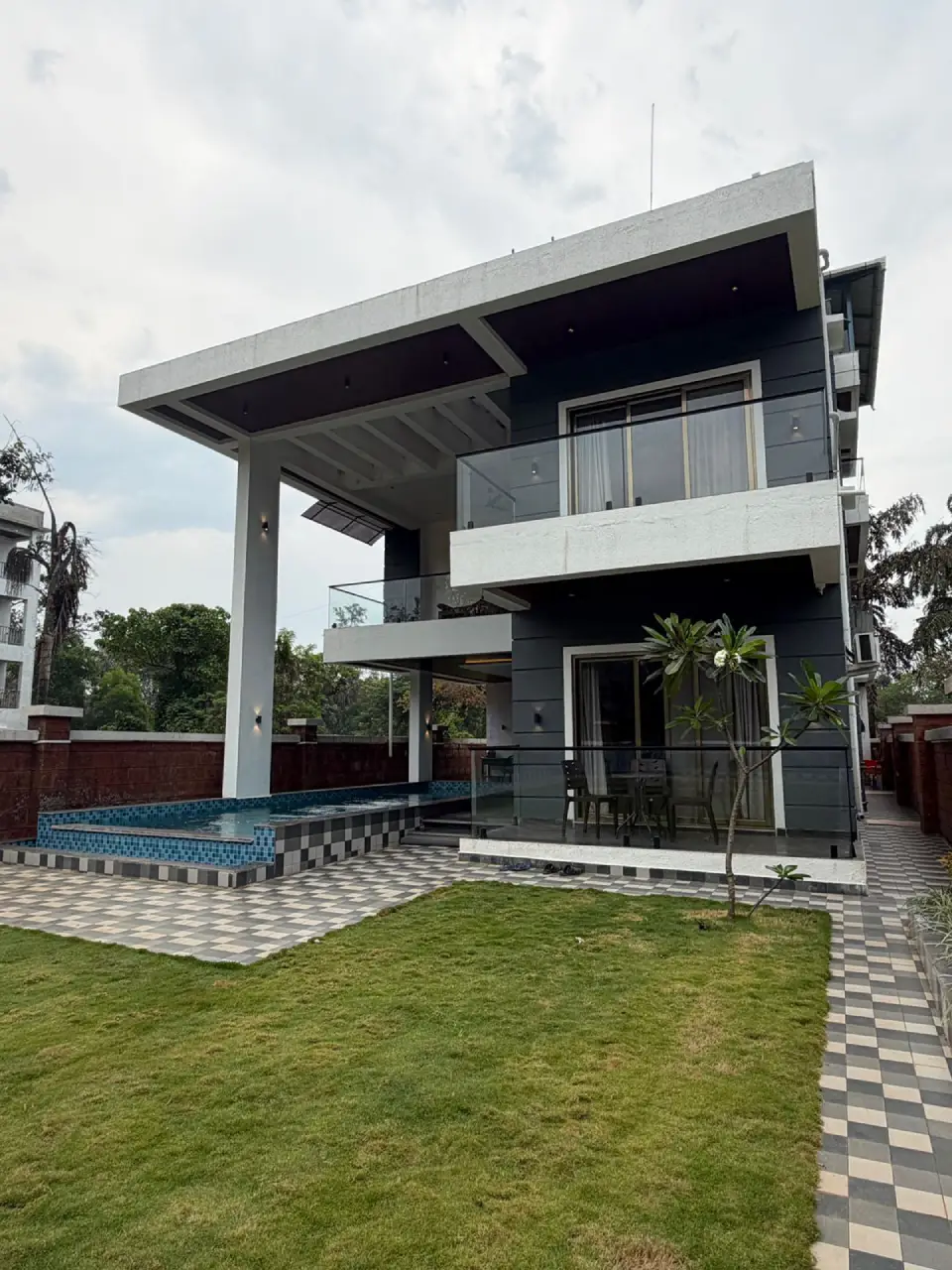 Tide View villa