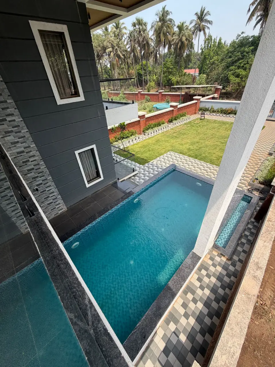 Tide View villa
