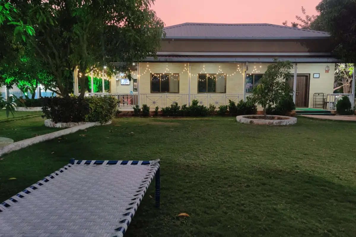 Aura Villa