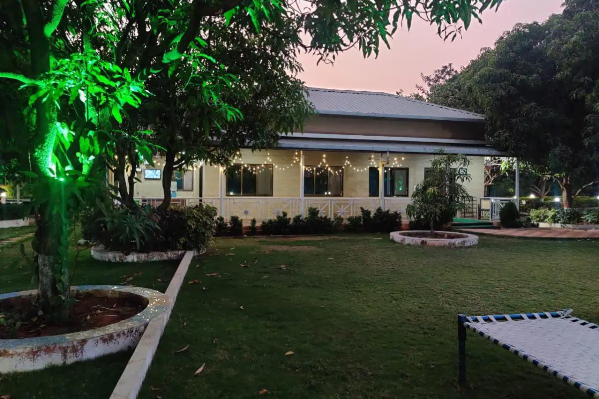 Aura Villa