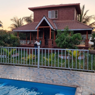 Plus One Villa 