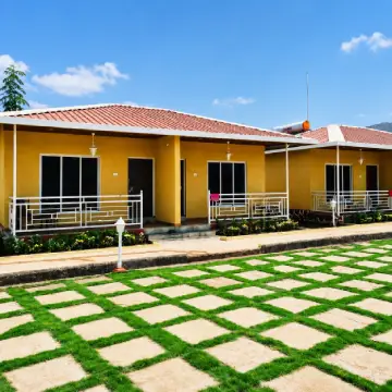 Yelloo Cottages 